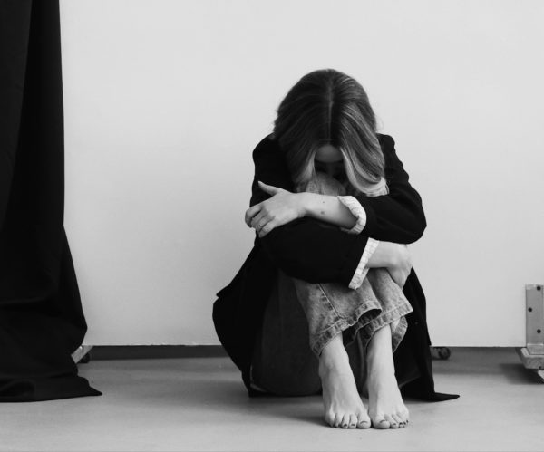 Personne souffrant de crise d'angoisse